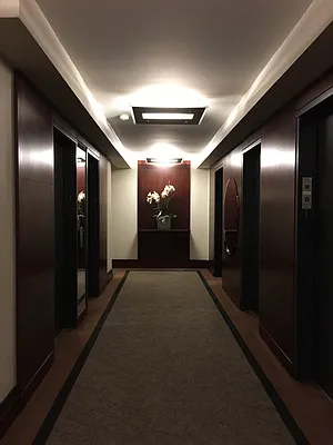 Rented by Newell and Assoc. | media 21