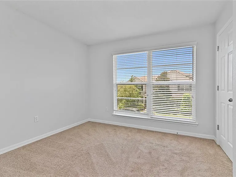 2913 Windmill Dr — Photo 23