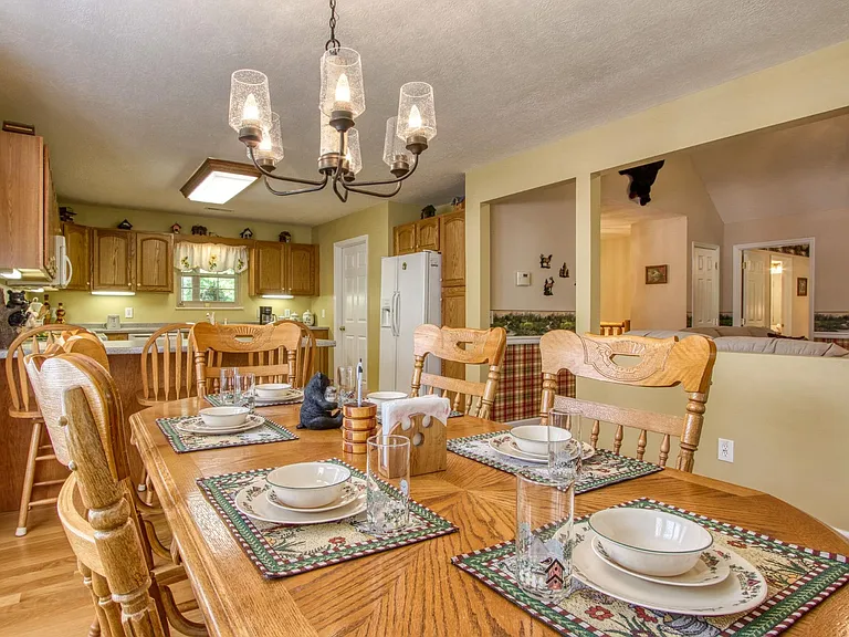 2913 Barnes Dr — Photo 11