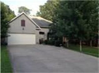 221 Windsor Ln, Livingston, TX 77351