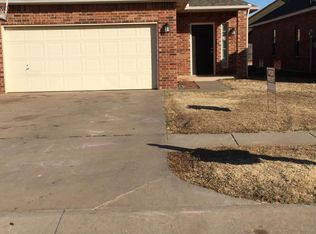 1220 Blue Ridge Ln #1220, Moore, OK 73160