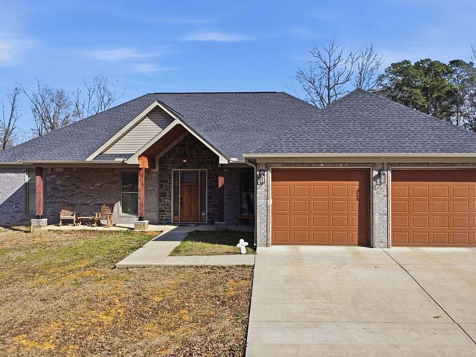 1st image of 21650 Pleasant Dr