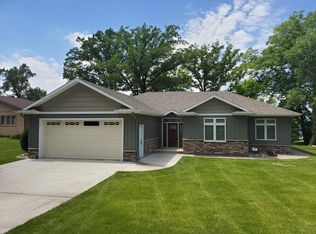 14302 Tradewinds Rd, Audubon, MN 56511