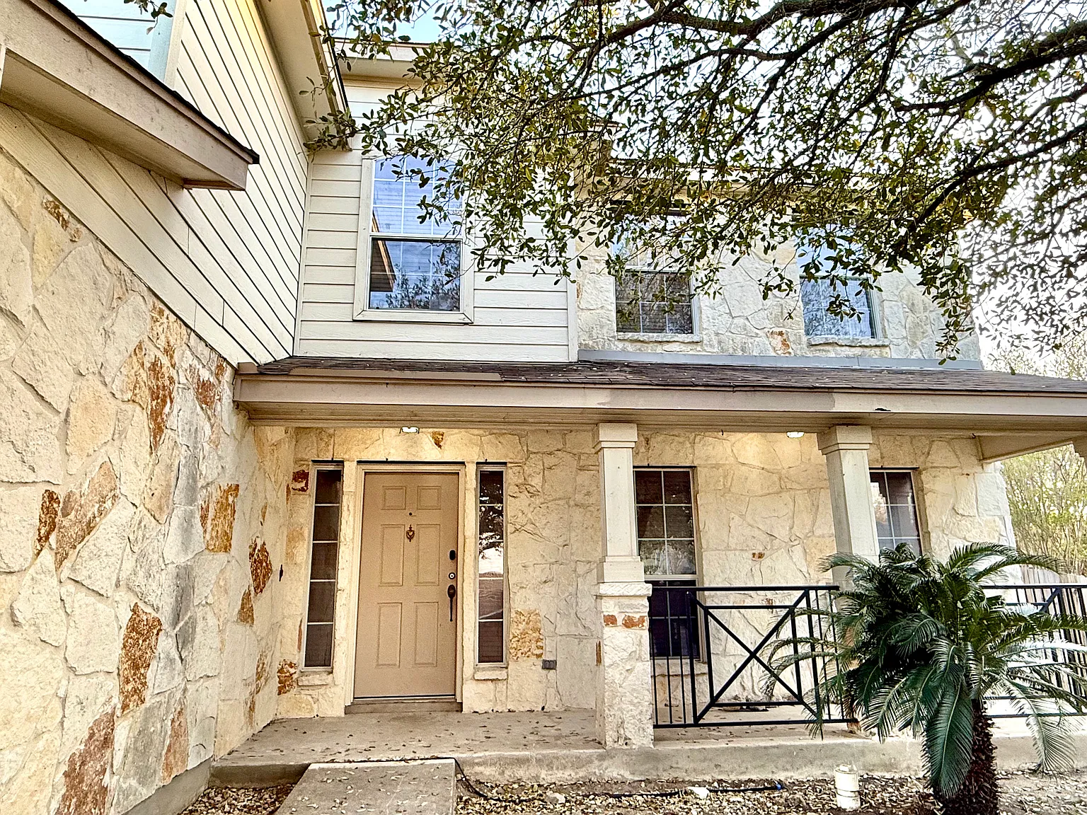 2456 Dove Crossing Dr — Photo 3