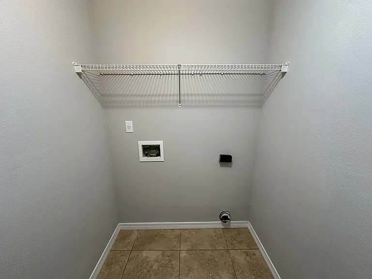 9620 Cobblebrook Dr — Photo 5