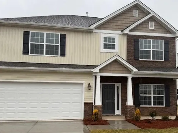 3568 River Farm Dr #330, Kernersville, NC 27284