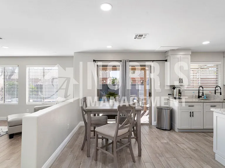1553 E Alba Dr — Photo 6