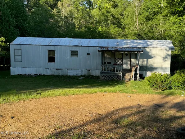 110 Rolling Hills Dr, Raymond, MS 39154