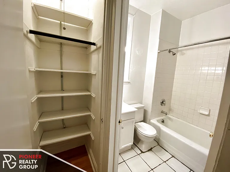 1212 N Dearborn St #1216-1220-A1 — Photo 6