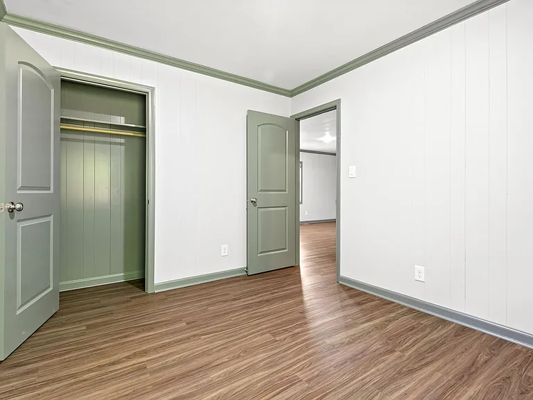 419 Ridley St — Photo 12