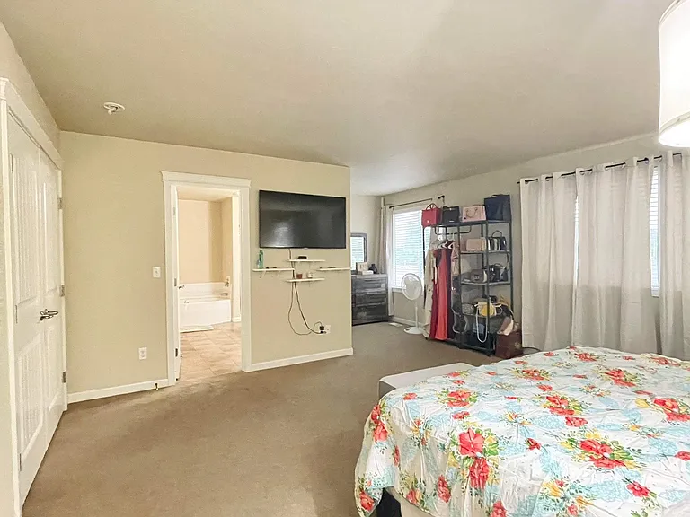 1616 Farina Loop SE — Photo 12