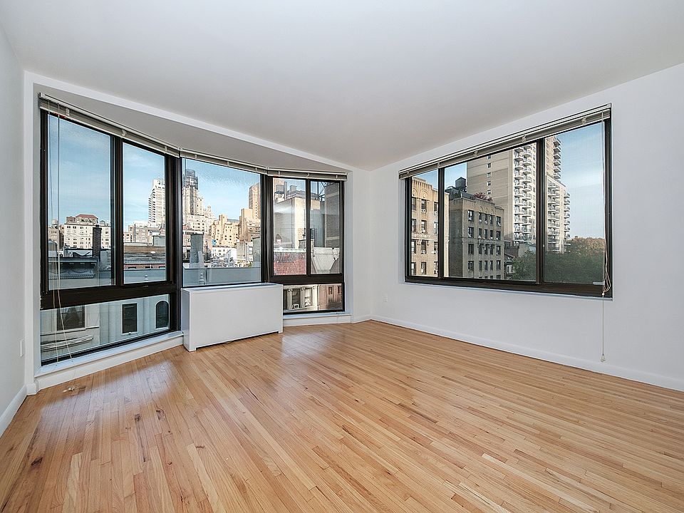 1st image of 48 W 68th St APT 6D