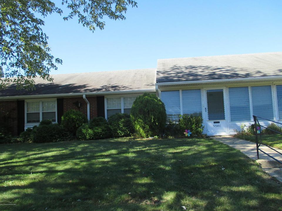 1st image of 354C Dorchester Dr
