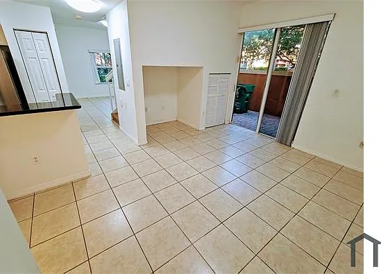 1035 SW 144th Ave — Photo 7