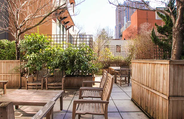 Rented by Avenues Real Estate | media 35