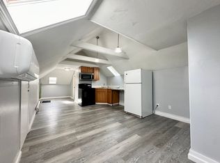 160 Ferncrest Ave #3, Providence, RI 02905