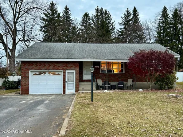 232 Palmer Avenue, Schenectady, NY 12303