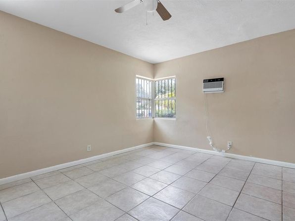 miami-florida-43827775 picture