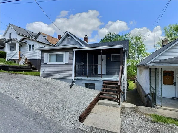 131 Elizabeth St, Washington, PA 15301