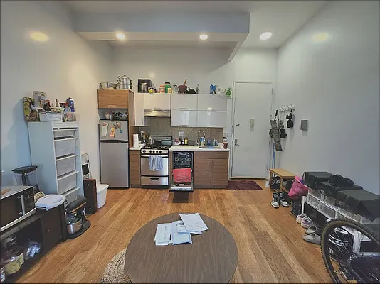 Rented by Doorway NYC, LLC | media 18