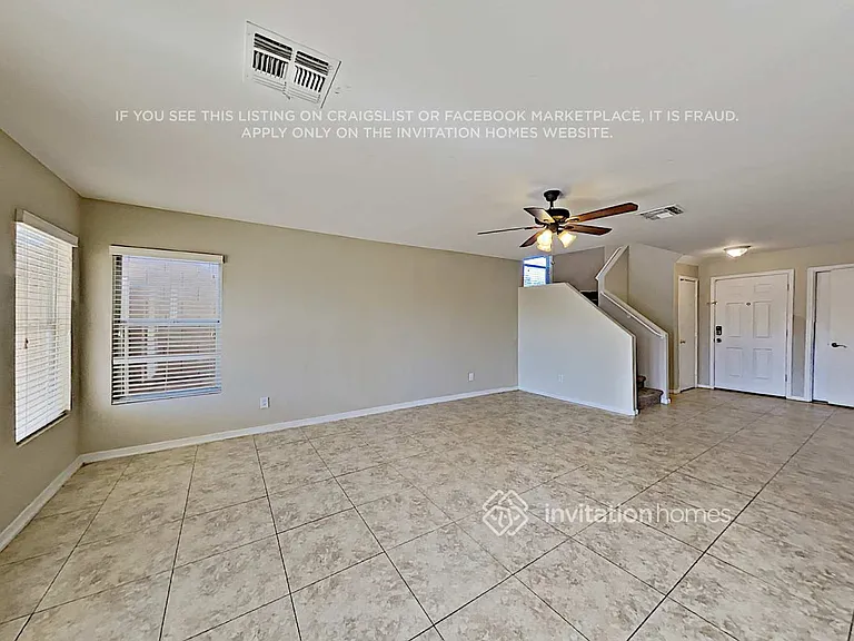 4434 N 111th Ln — Photo 5