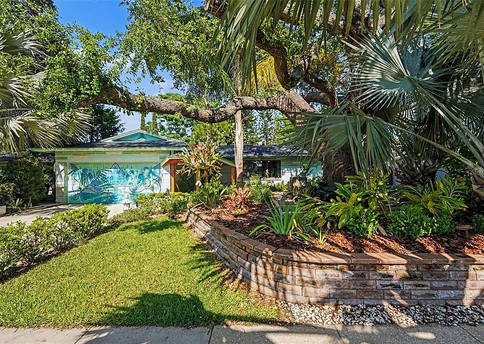 1st image of 2027 Seton Dr