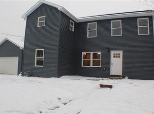 4382 Bay View Rd, Hamburg, NY 14075