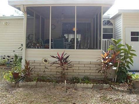 206 Palm Ave #7