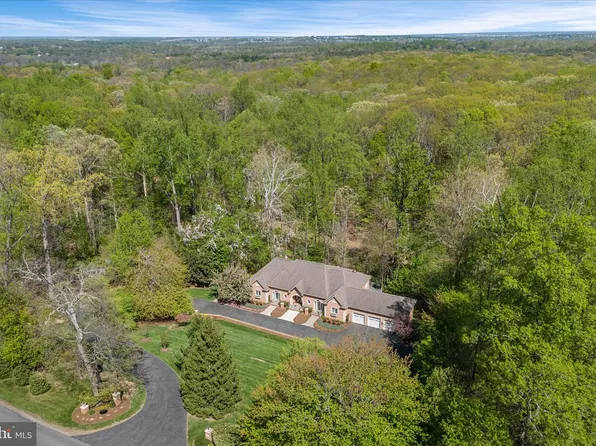 22030 Watson Rd, Leesburg, VA 20175