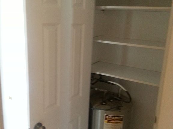 5th image of 303 S D St APT 7