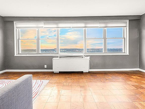 2nd image of 7025 Yellowstone Blvd APT 24P