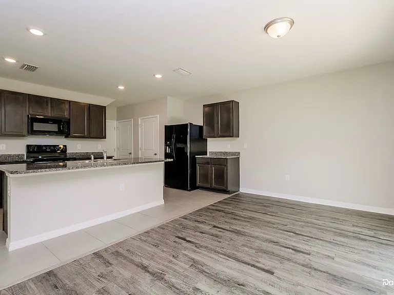 4916 Willow Breeze Way — Photo 3