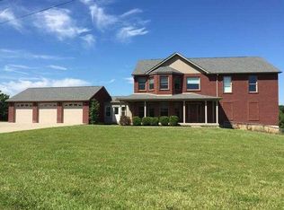 15500 Pfanstiel Rd, Demossville, KY 41033