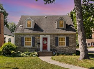 1636 Juno Ave, Saint Paul, MN 55116