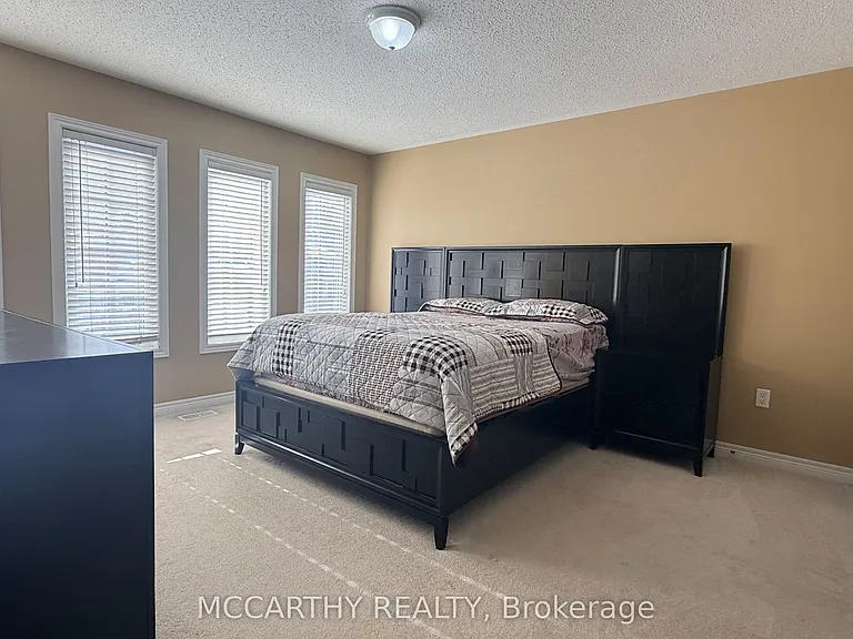 124 Johnson Dr — Photo 22