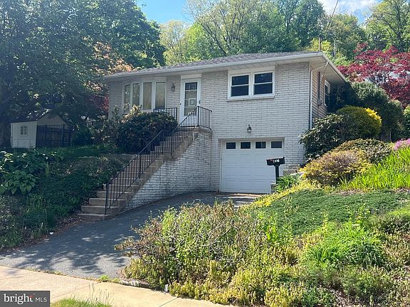 2nd image of 410 Friedensburg Rd