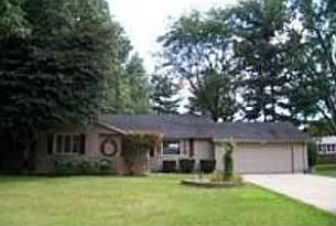 557 Murray Hill Dr — Photo 1