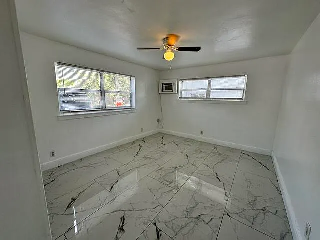844 NE 17th Way #2 — Photo 9