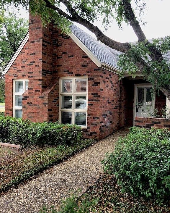 1st image of 100 Mesa Springs Cir