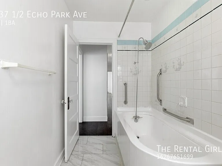1137 1/2 Echo Park Ave — Photo 13