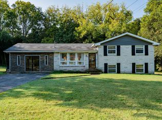 610 Glenpark Ct, Nashville, TN 37217