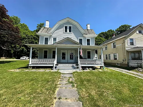 82 State St Photo 1