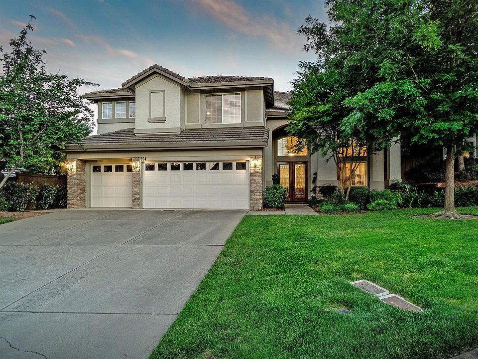 1st image of 204 Knapp Ct
