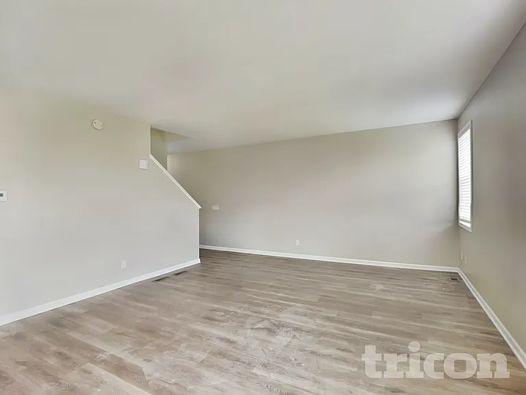 5530 Utah Ave N — Photo 3