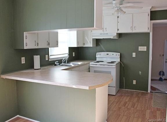 3rd image of 13025 Statesville Blvd