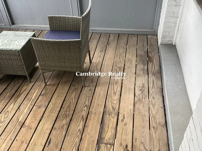33 Highgate St #6T — Photo 26
