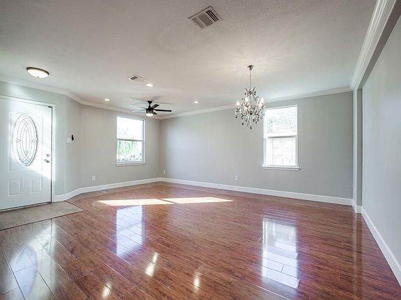 3rd image of 7405 Candler Dr