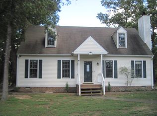 1803 Meadow Park Cir, North Chesterfield, VA 23225