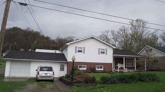 1st image of 1209 8th St