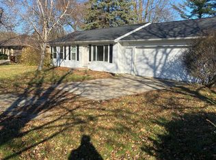 732 N Creyts Rd, Lansing, MI 48917